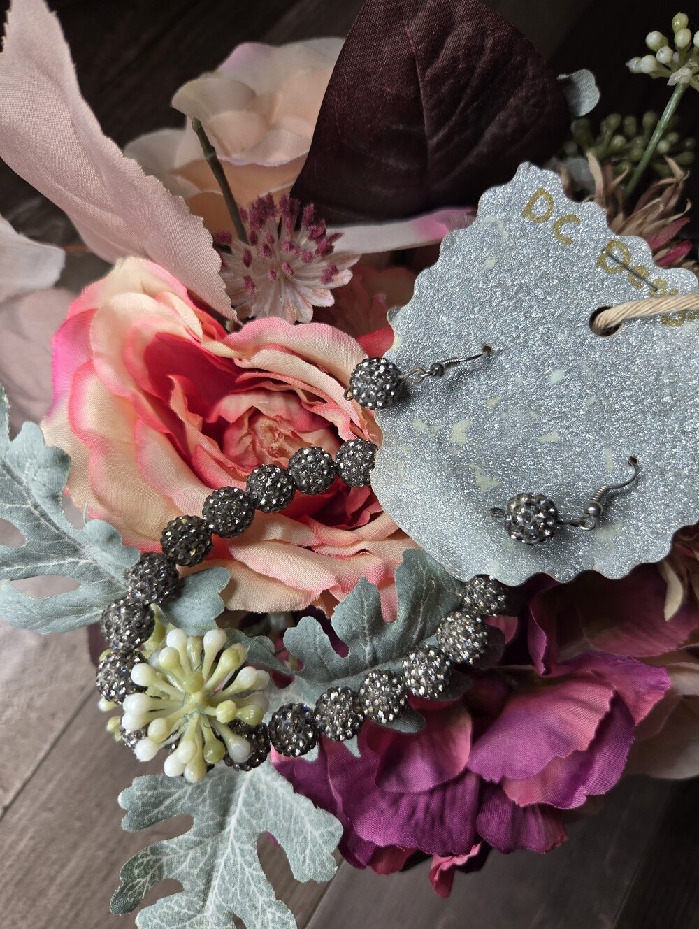 NWT Sparkling Hematite Crystal Bead Bracelet & Earrings Set Gunmetal Gray